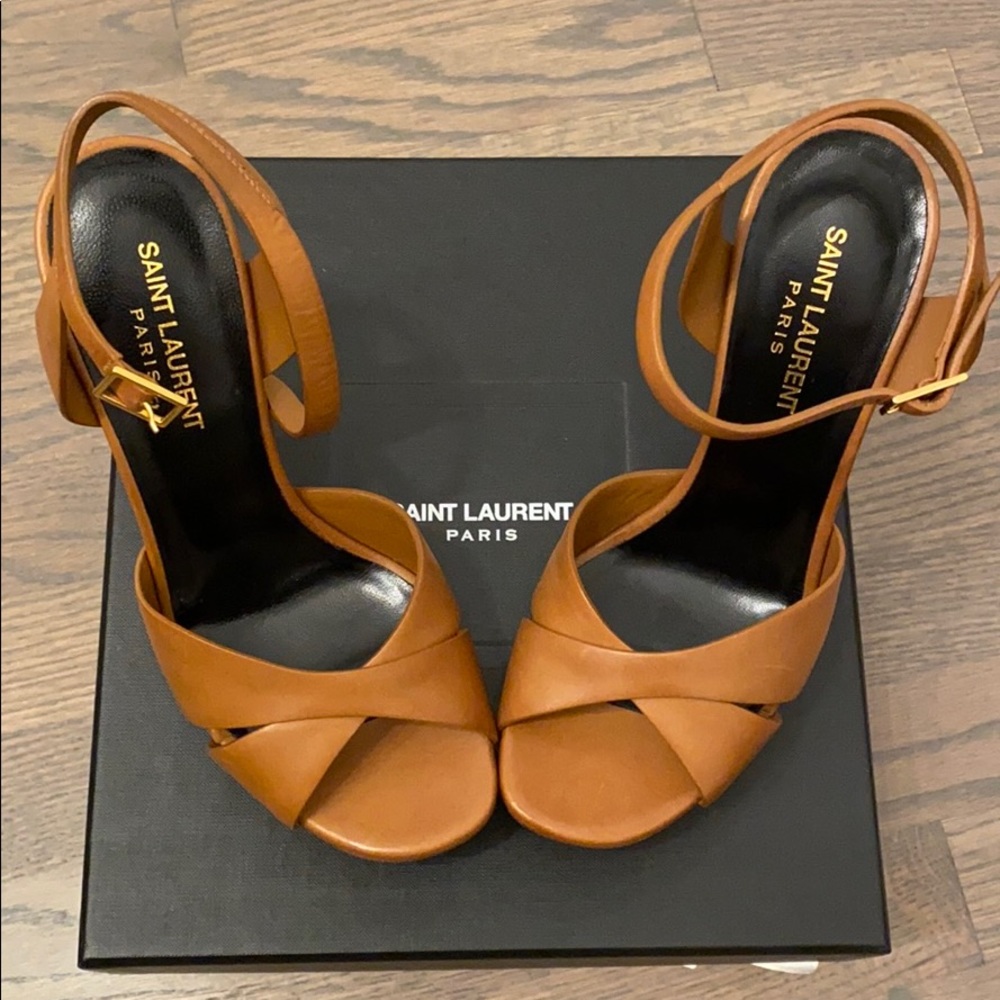 Saint Laurent Paris.